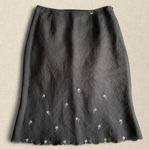 invu Korean Skirt Floral Embroidery sz S 4/6
